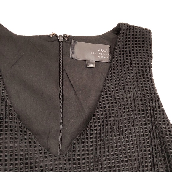 J.O.A Midi Dress - Picture 2 of 4